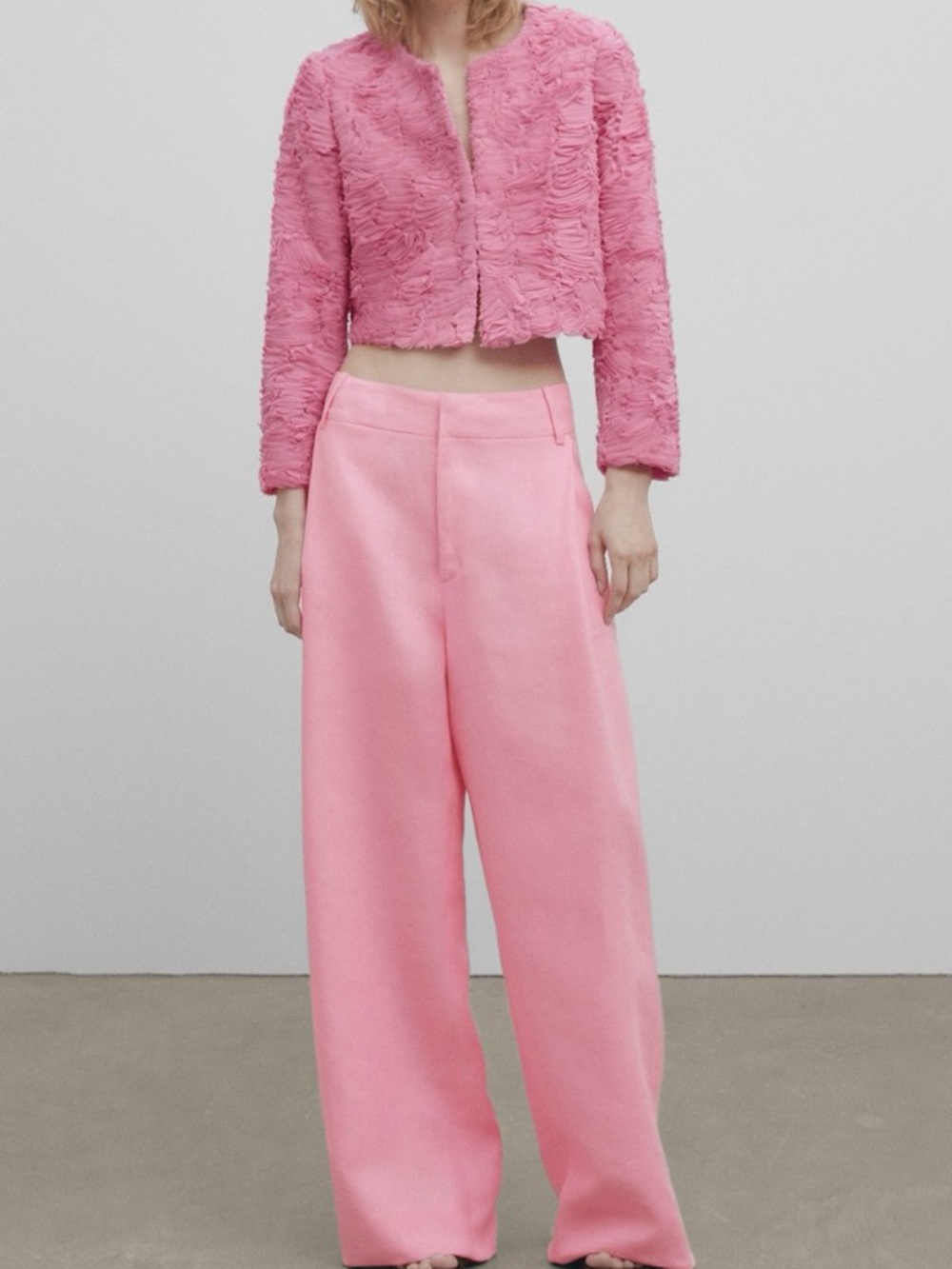 Massimo Dutti Studio NWOT Textured Bouclé Cropped Jacket Bubblegum Pink Medium - Picture 3 of 10
